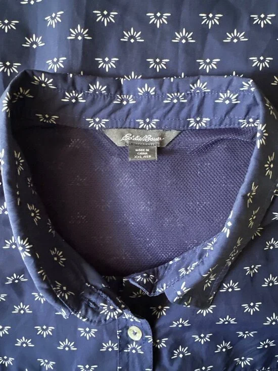 Eddie Bauer Mens XXL Navy Button-Up Shirt With White Geometric Print Pattern Sho - Picture 3 of 7